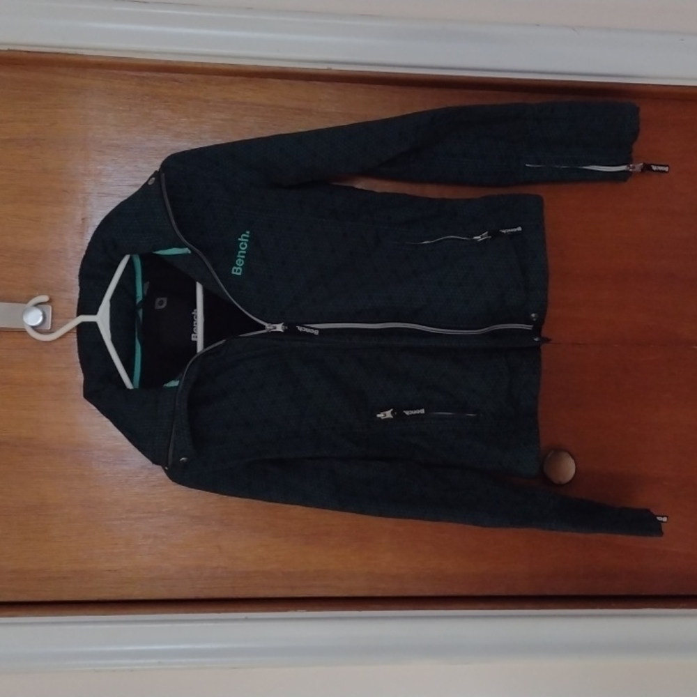 Bench Light Jacket